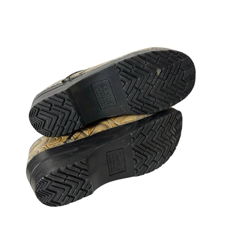 Sanita Clogs Womens EU 38 US 7 Danish Nurse Slip-On Tooled Swirl Glossy Leather - Picture 6 of 6